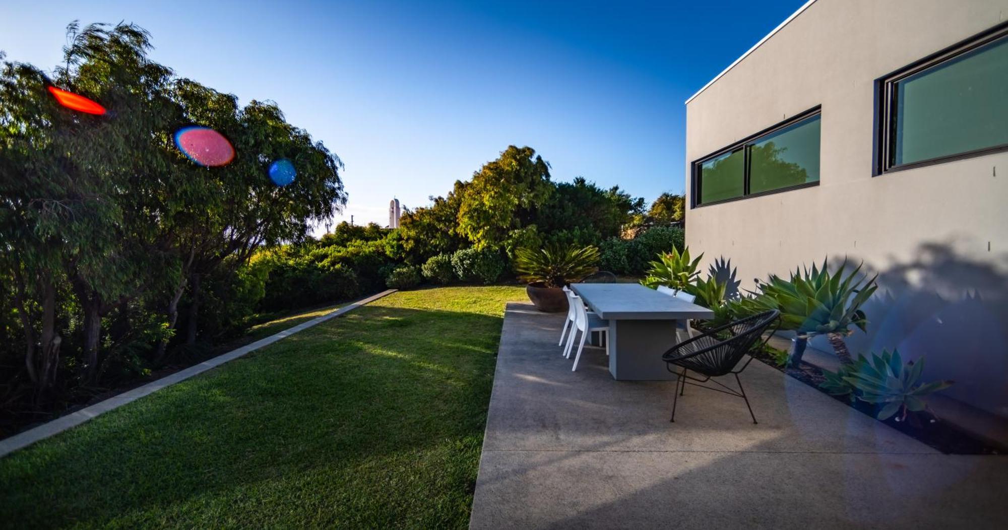 The Roozen Residence Prevelly Exterior photo